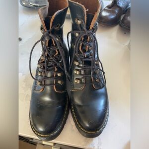 Dr Martin Black Leather Lace-Up Boots size 8